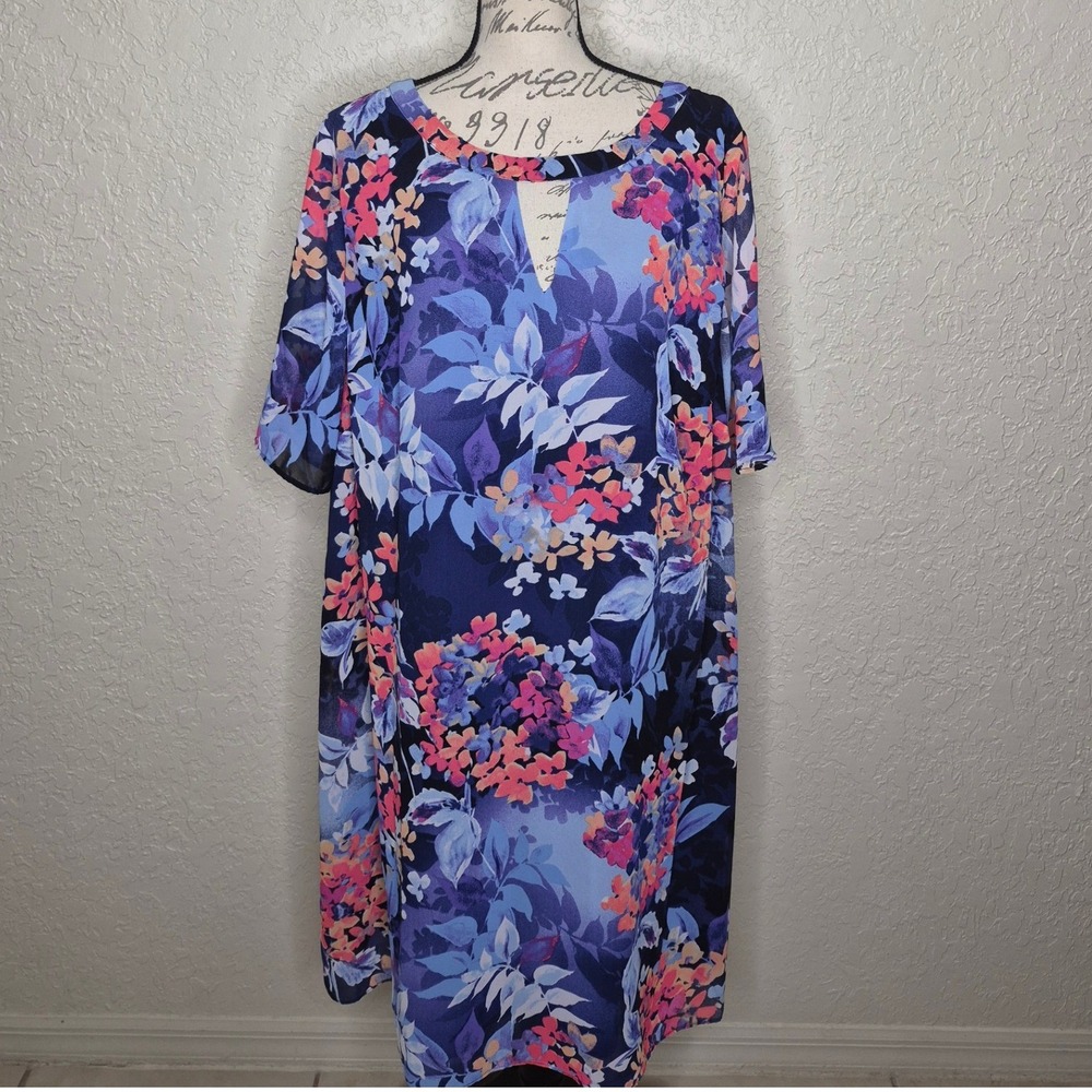 Roz & Ali Blue Floral Keyhole Shift Dress Plus Size 22 Short Sleeve Knee Length